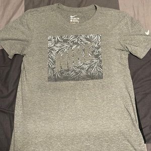 Nike Grey Athletic Cut T-Shirt